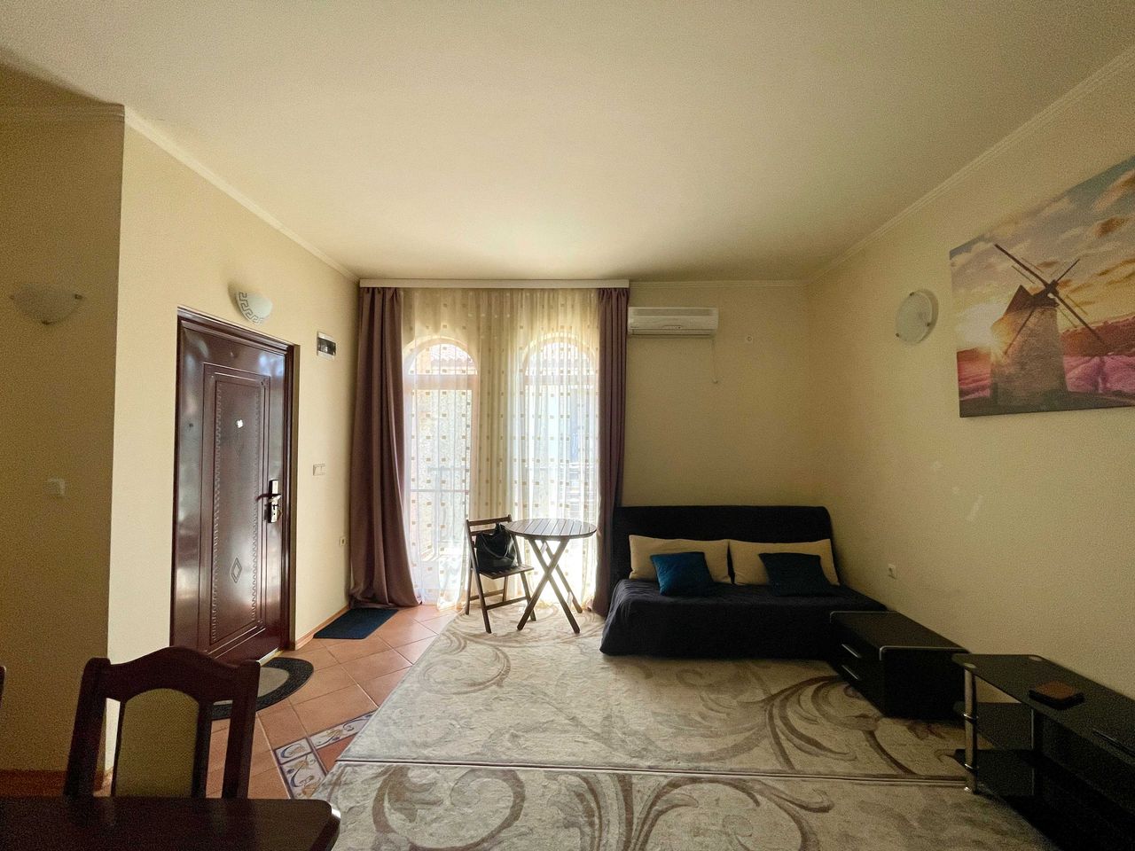 Продава се Двустаен апартамент в к.к. Елените - 56 кв.м за 1017 €/кв.м - Снимка #3