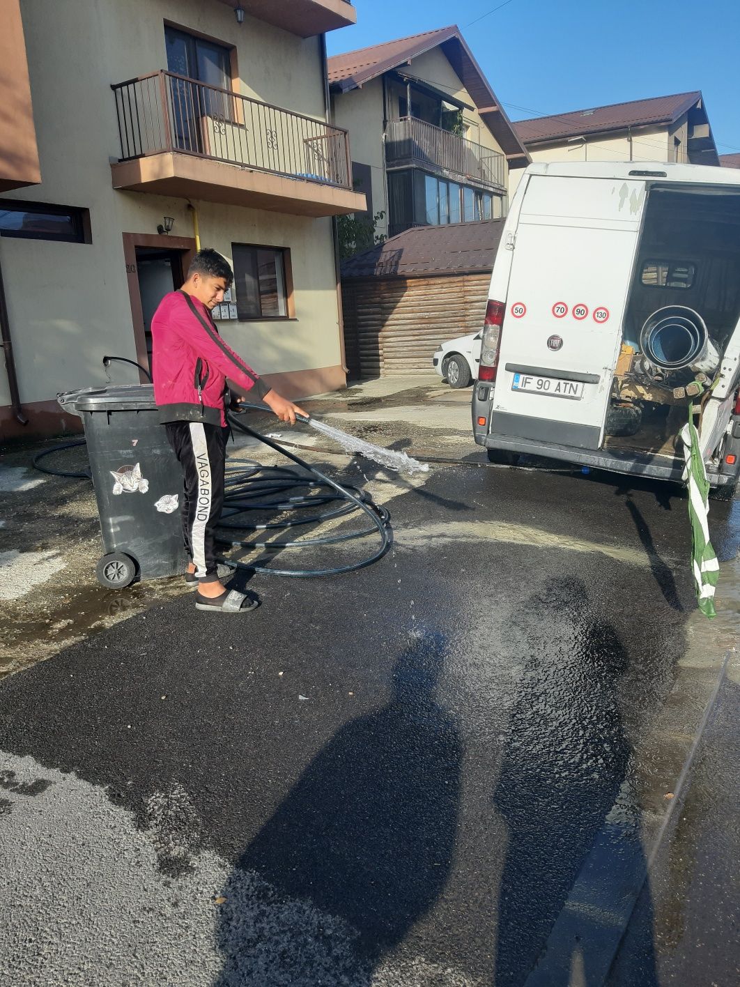 Foraje puturi Apa si denisipari