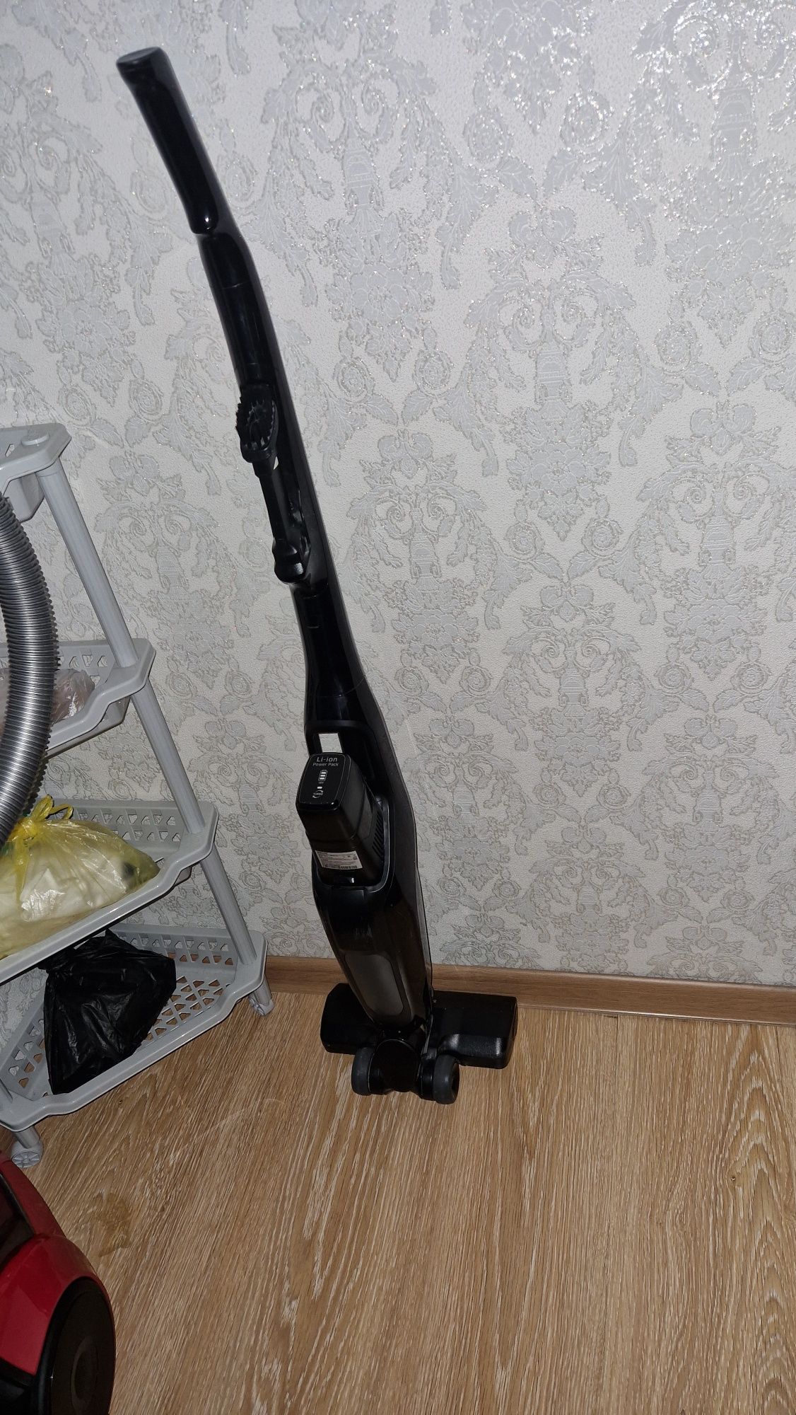 Пылесосы  Samsung, Tefal