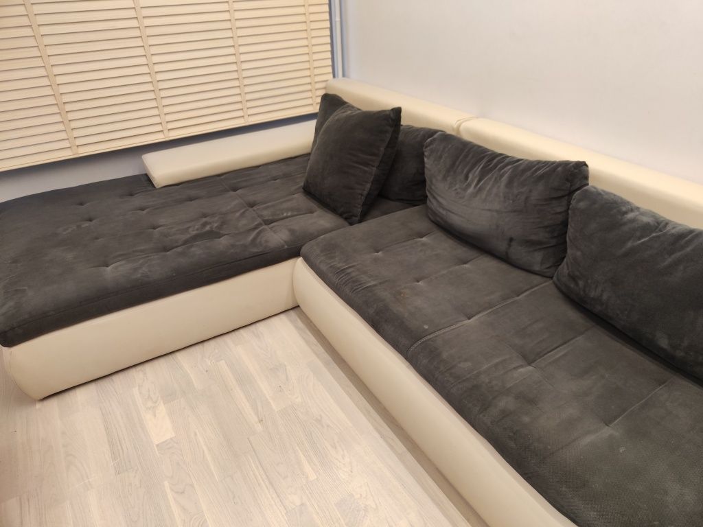 Ъглов диван от 3 части