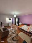 Apartament 3 camere, 64 mp utili, decomandat, etajul 2, zona Debarcade