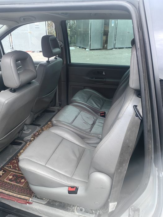 Vw Sharan 7 locuri