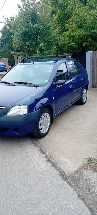 Vând Dacia Logan  motor 1.5 DCI