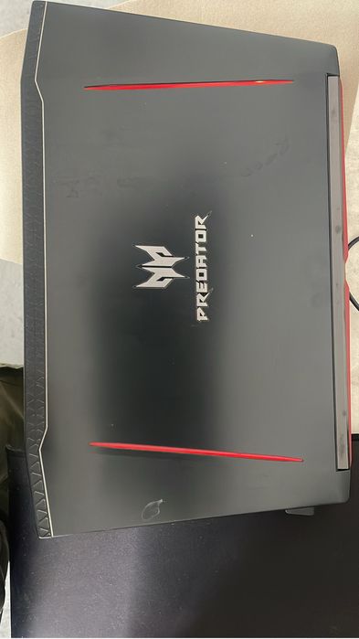 Продам или обменяю игровой ноутбук asus predator