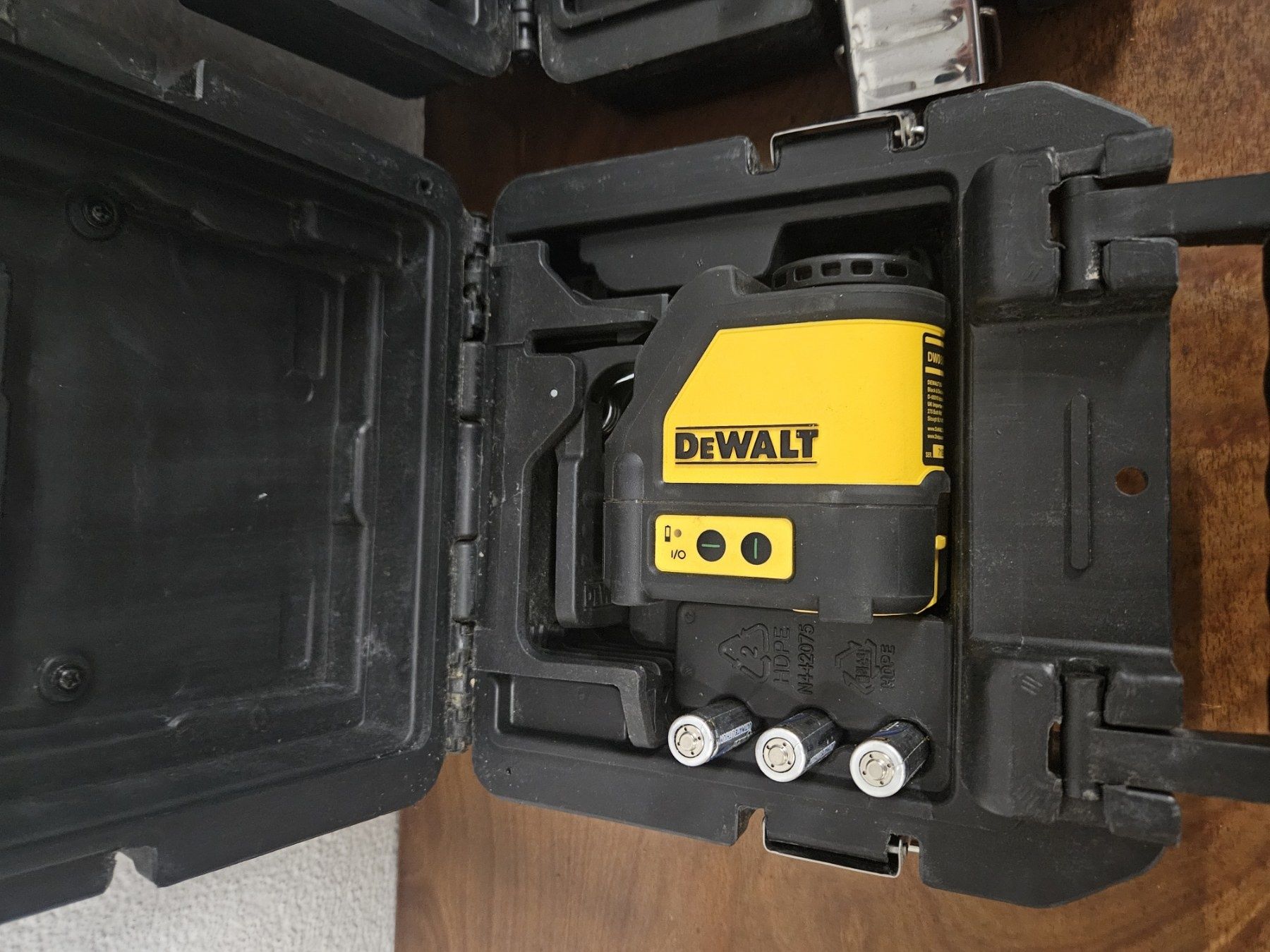 Лазери на DeWalt
