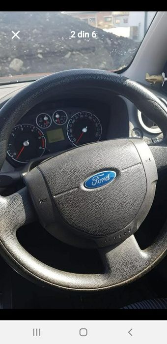 Dezmembrez Ford fusion