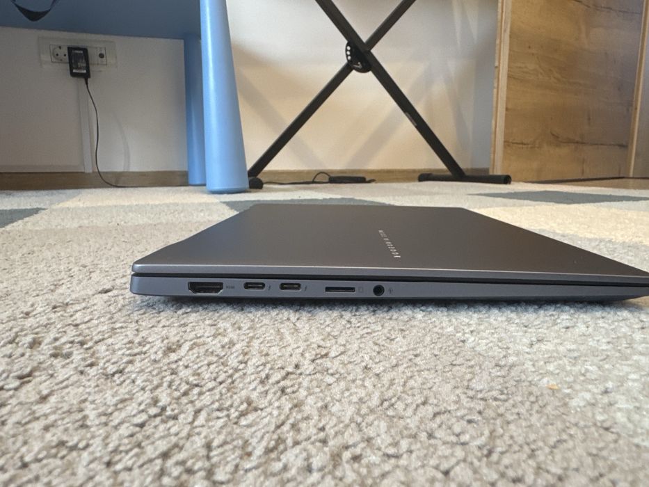 Laptop Asus Vivobook S14 0LED