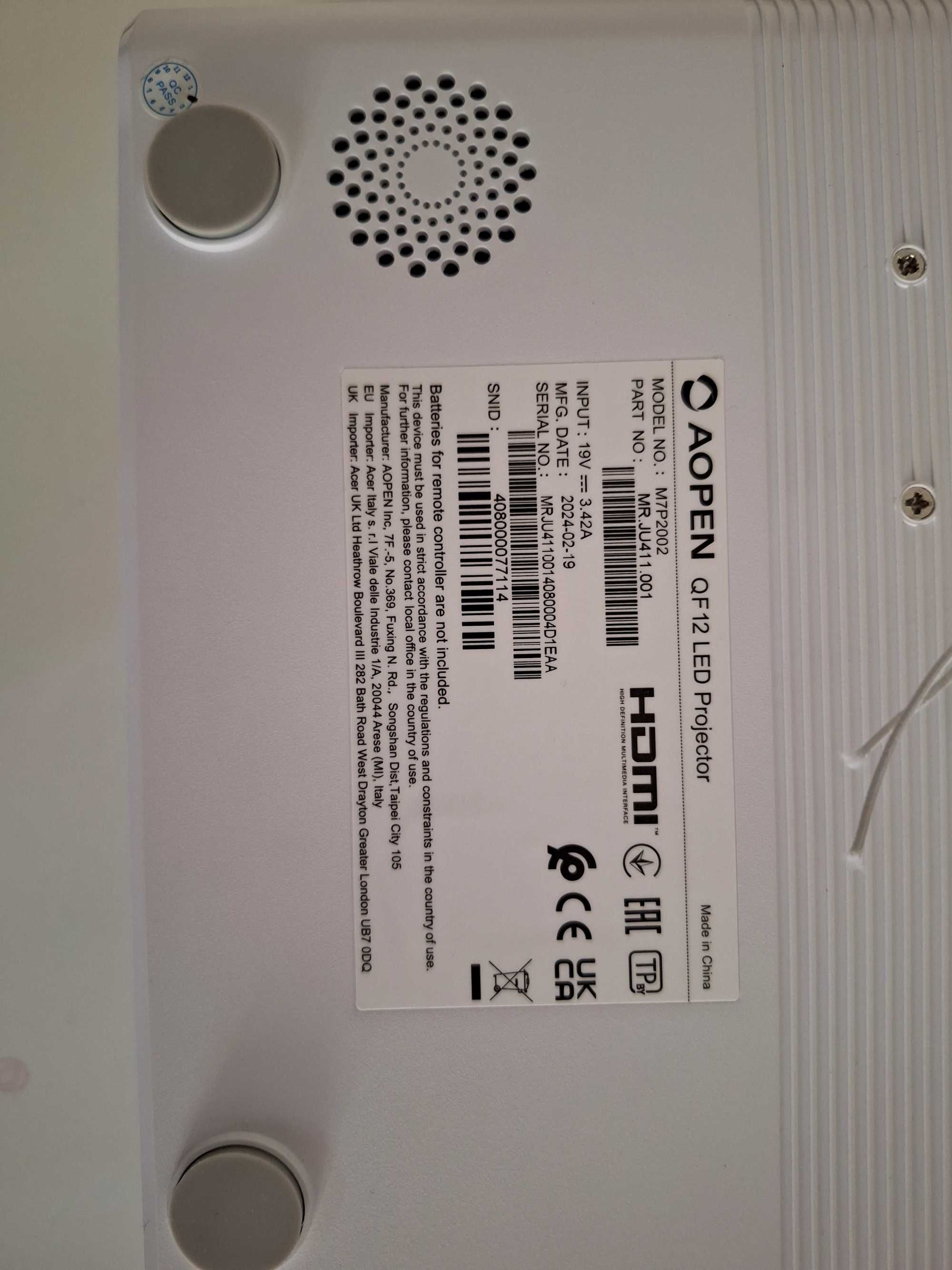 Проектор AOPEN QF12 LED