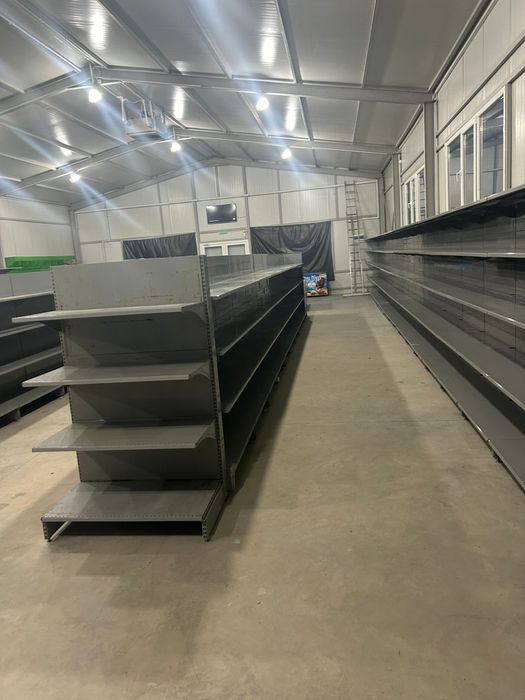 Rafturi pentru magazine