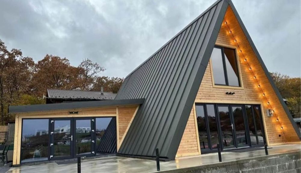 Vindem cabane tip casa sau Aframe la cheie