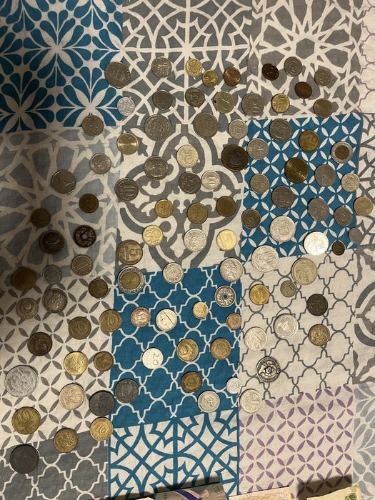 Bancnote vechi si monede