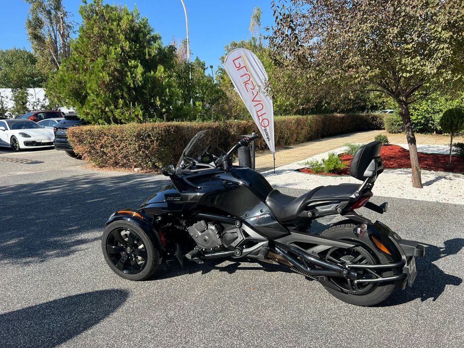 CAN-AM Bombardier Recreational