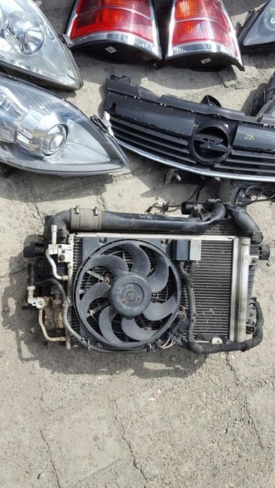 Opel Zafira B, C , faruri xenon, bări protecție, capote
