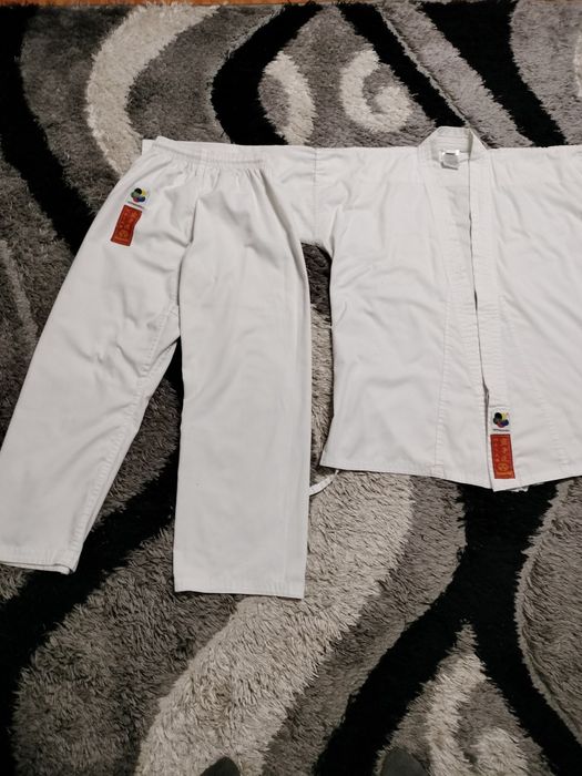 Vând Kimono Karate-Hayashi VKF