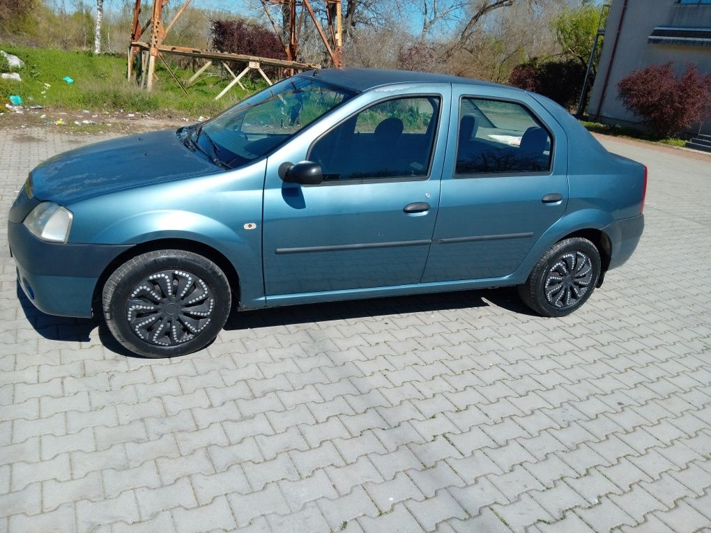 Vând Dacia Logan 1.5 diesel