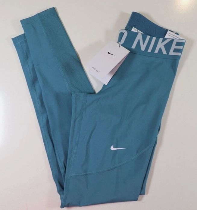 Дамски клинове Nike Pro