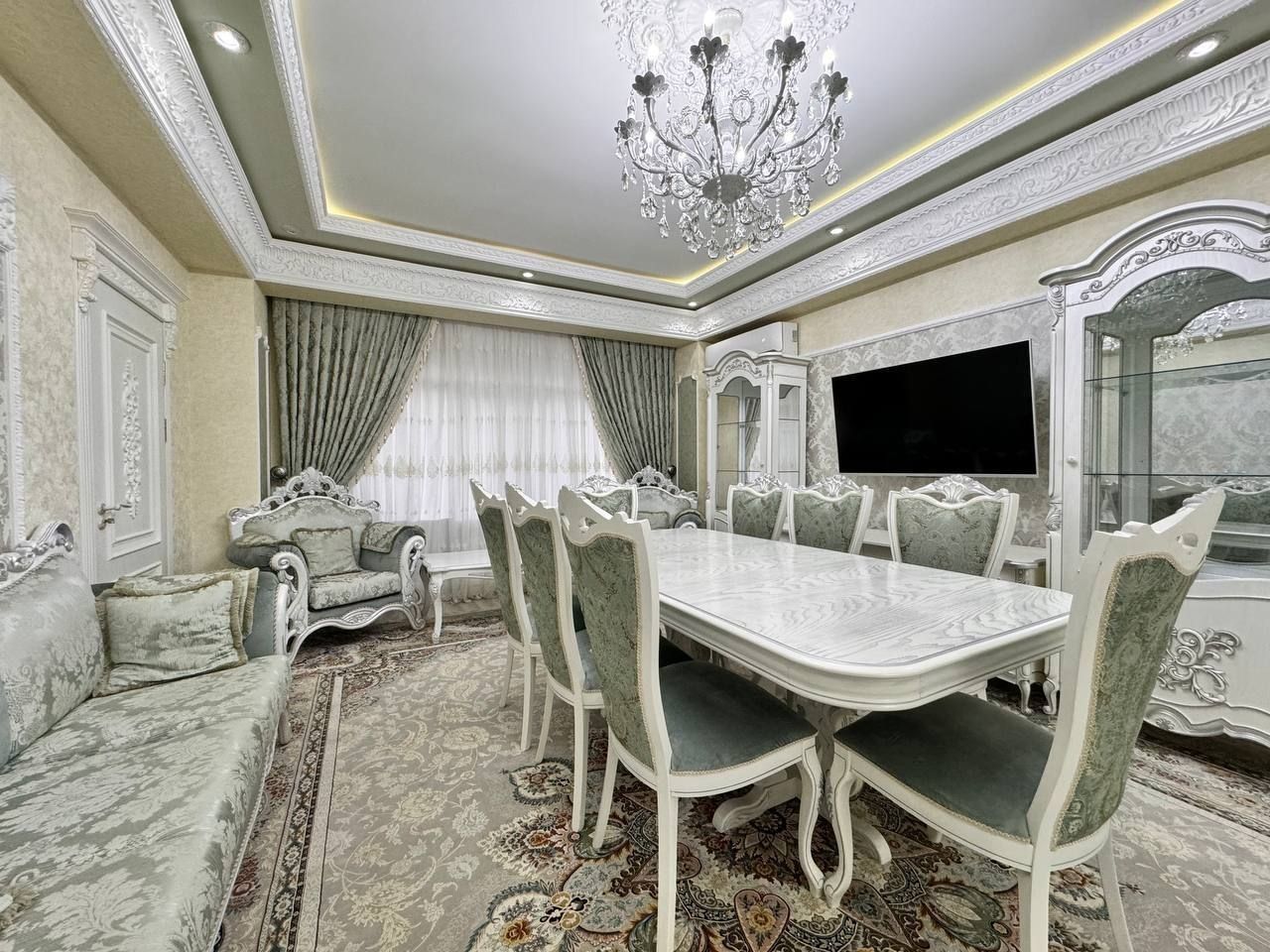Продаётся 4/3/8 НОВОСТРОЙКА, Ул.Махтумкули 130м²
