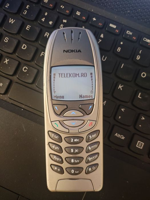 Nokia 6230i ( DECODAT, baterie Nou nouță)