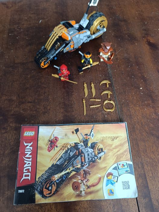 Продавам много Лего сетове