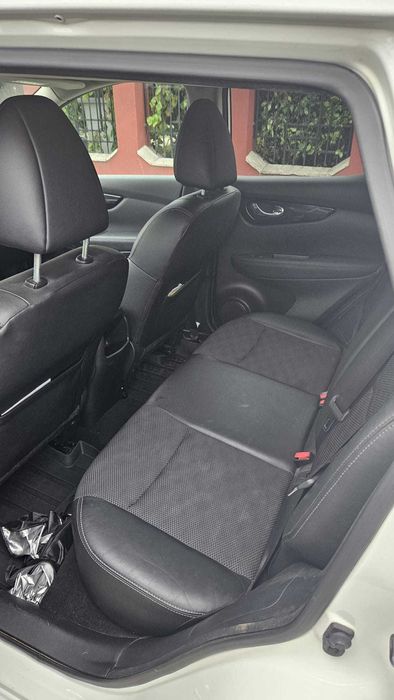 Nissan Qashqai J11Tekna 4x4 1.6 Diesel 130 cp