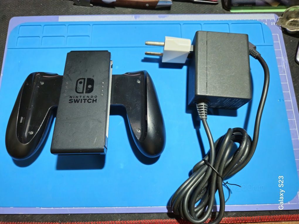 Nintendo switch  держатель для джейконов