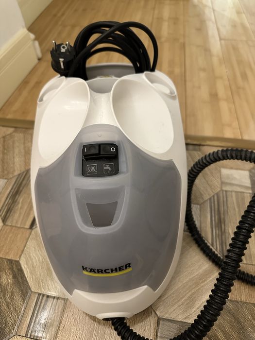 Пароочиститель Karcher SC4