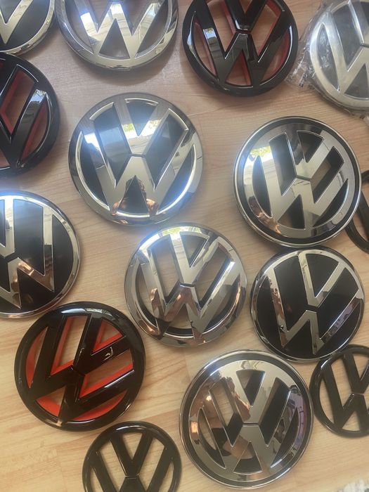 Emblema Sigla Volkswagen Tiguan,Passat,Caddy,Polo,T-Roc,T-Cros,Golf
