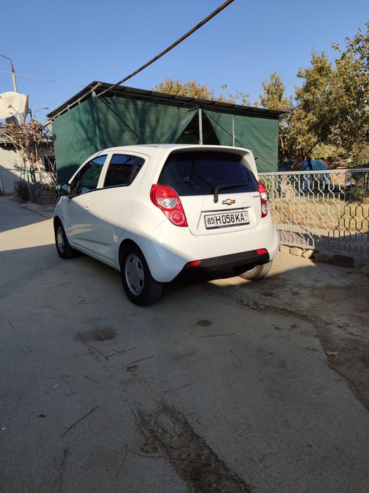 Продается машина Спарк 2022 года