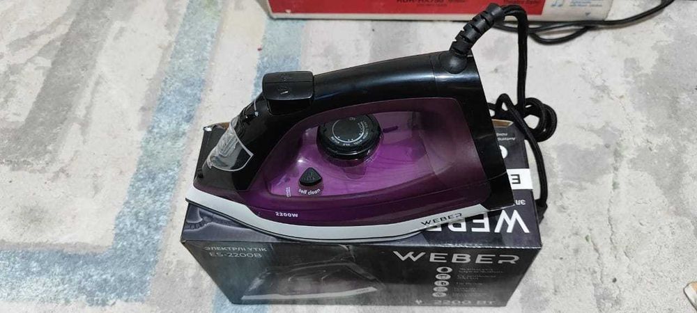 Утюг новый Weber продается за 8000 тенге