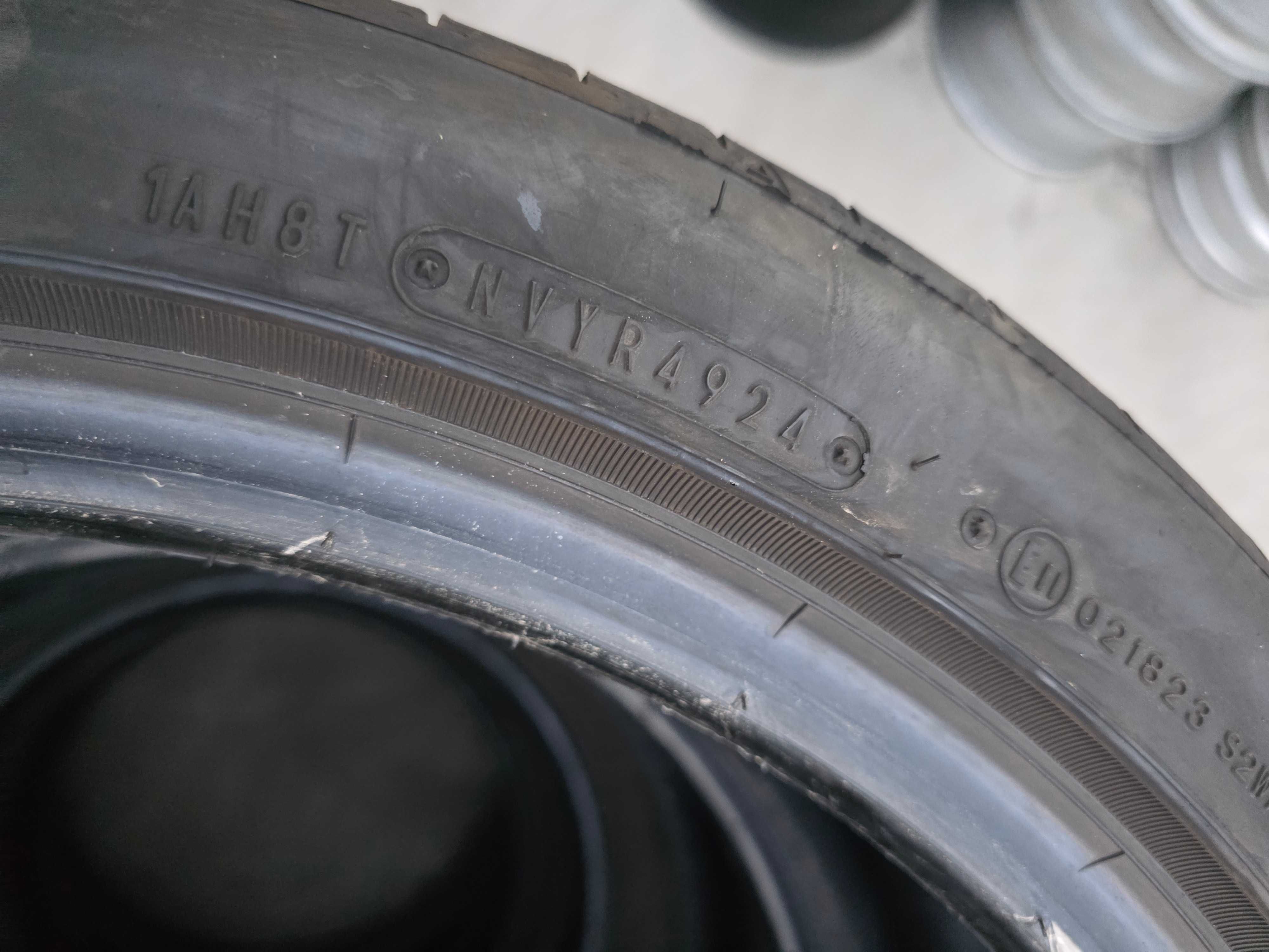 2бр Летни гуми 245 40 19 - Falken - DOT 2024