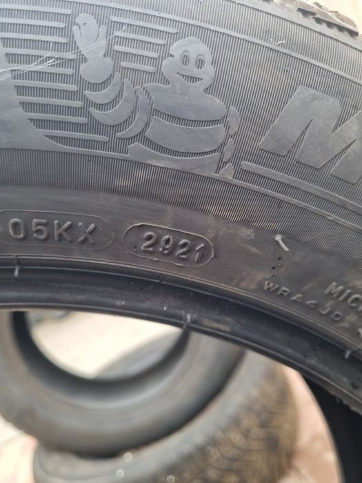 MICHELIN 225 55 R16