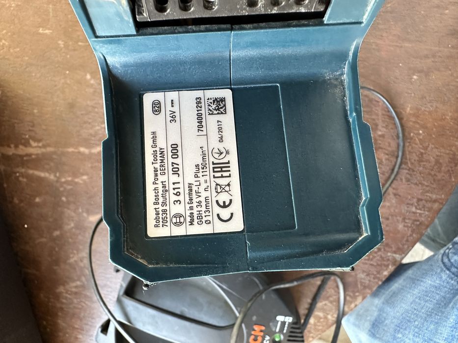 Ciocan rotopercutor Bosch Profesional GBH 36 VF-LI plus