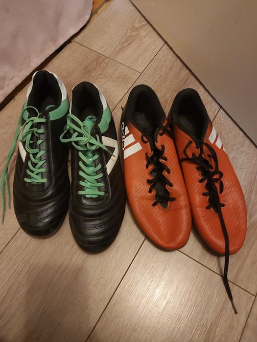 Crampoane fotbal