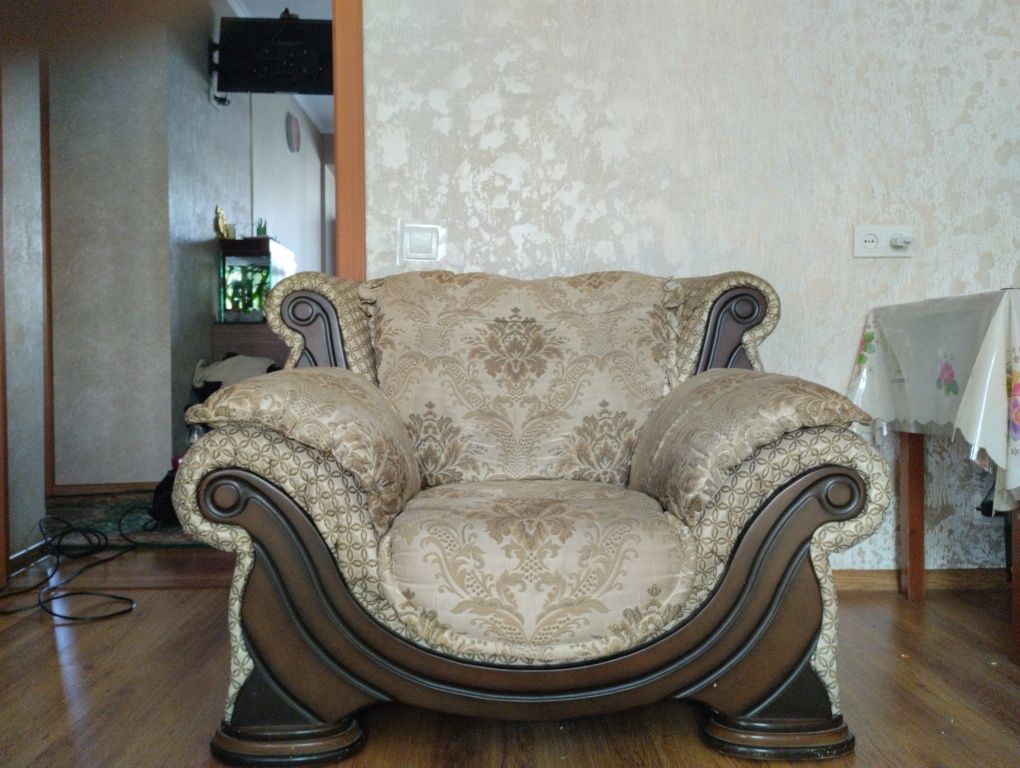 Комплект мебели (Диванов)