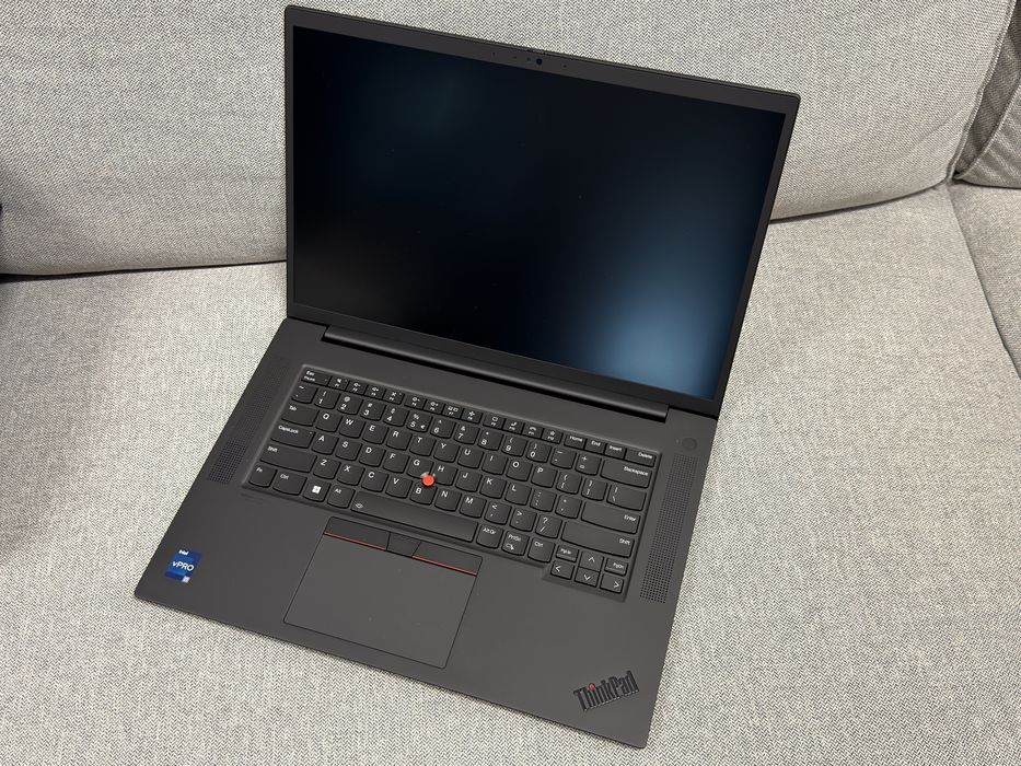 Lenovo Thinkpad P1 gen6 - i7 13th, 64gb ram!