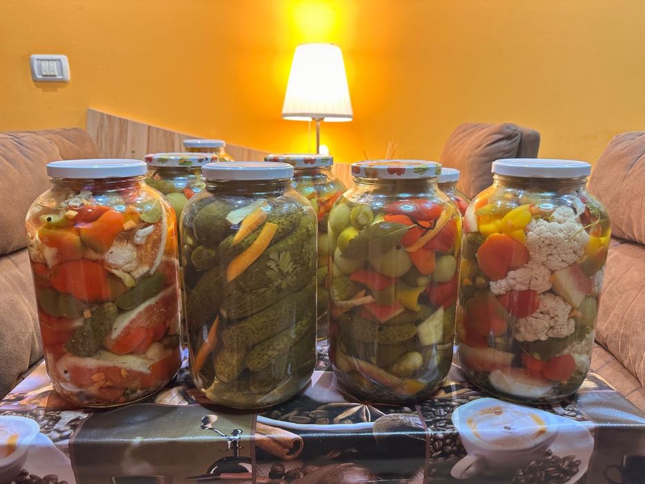 Muraturi asortate facute in casa.