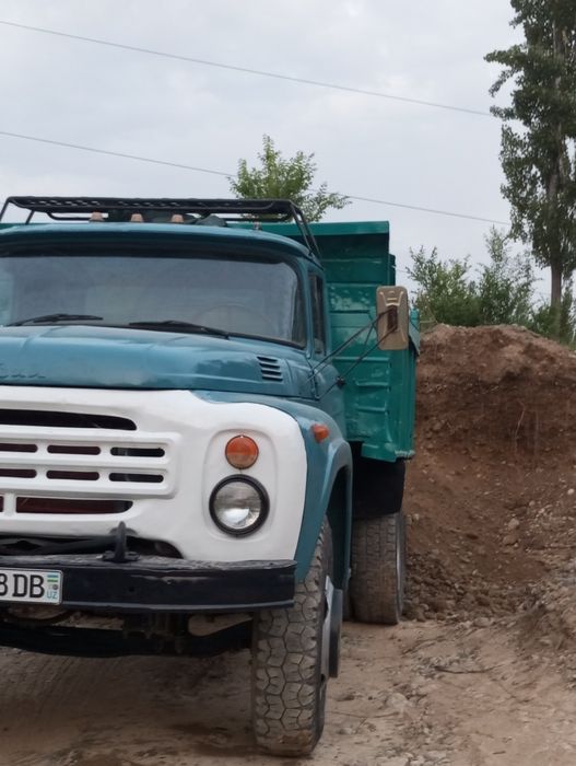 Zil 130 sotiladi