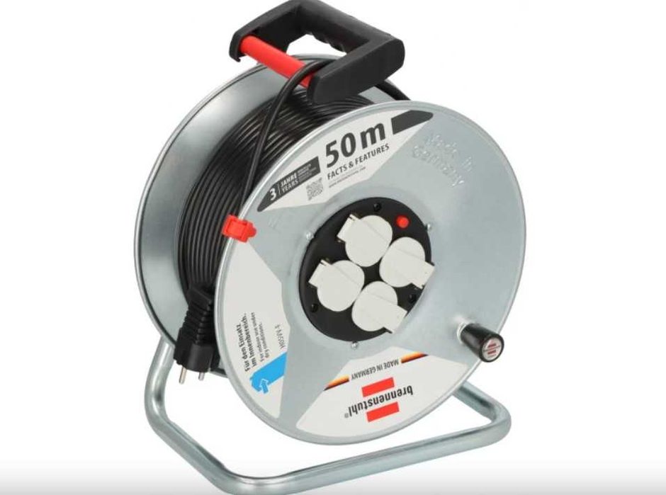 Удължител / разклонител / Макара 50 метра с 4 гнезда – KrafTRoyal