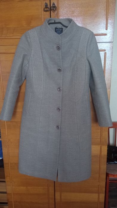 Пальто Турция на размер 44-48 в отличном состоянии торг