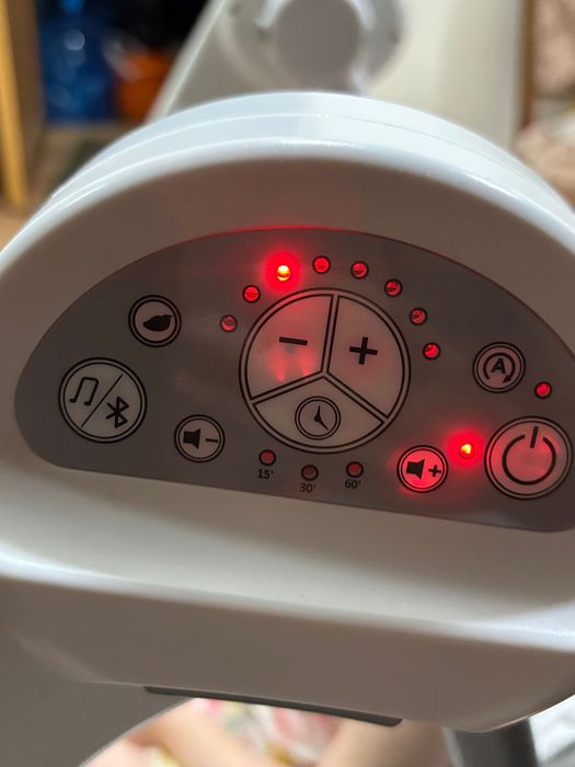 Detskiy stolik va arğimchoq