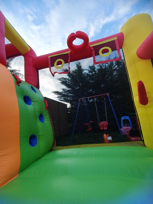 Tobogan gonflabil de inchiriat