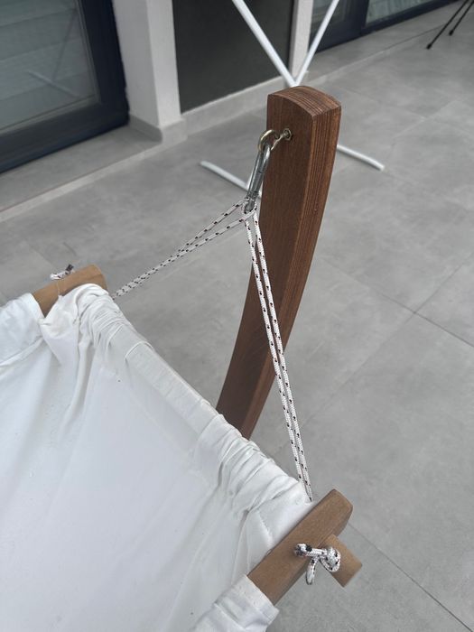 Детски хамак с дървена стойка – 50 лв