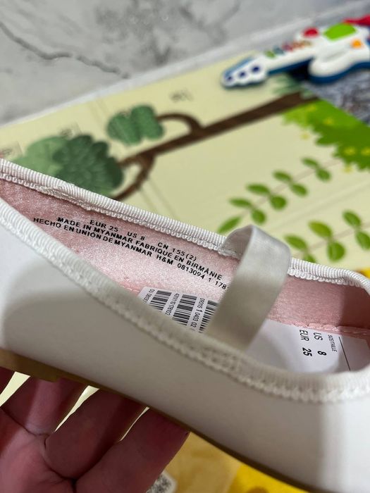 Туфельки балетки новые на девочку