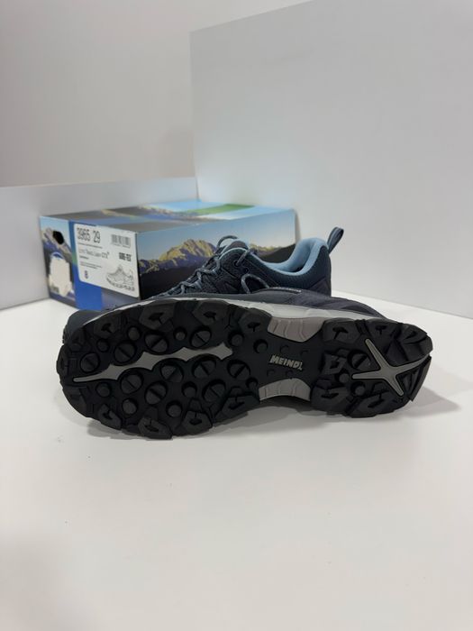 Дамски туристически обувки Meindl LITE TRAIL LADY GTX