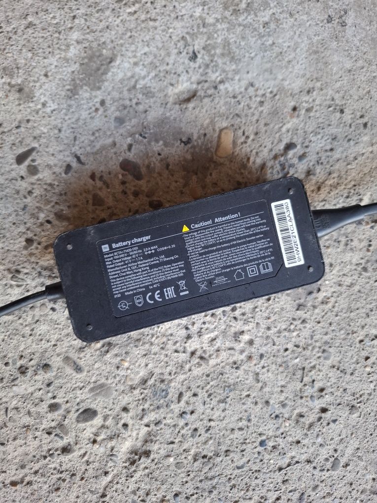 Trotineta Xiaomi Essentiale