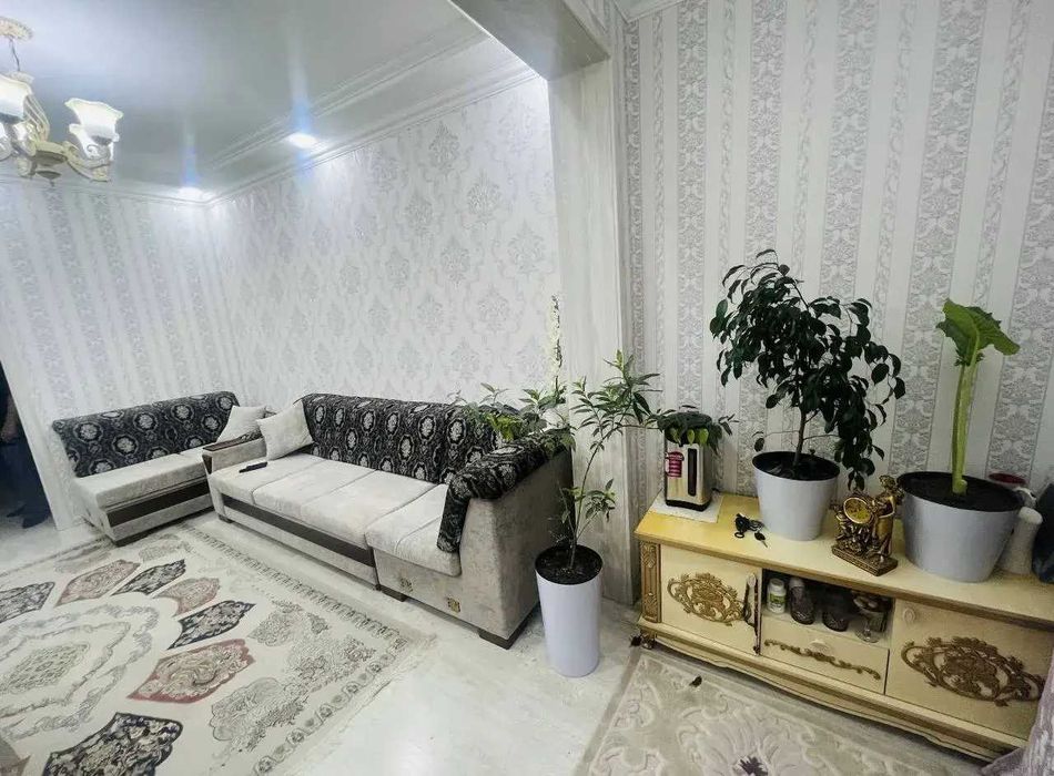 Novza metro oldida joylashgan 2 xonalik yangi kvartira beriladi