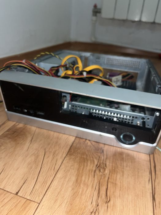 Продам два пк вроде рабочие за 5 к