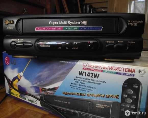 LG  W 142W - Видеомагнитофон