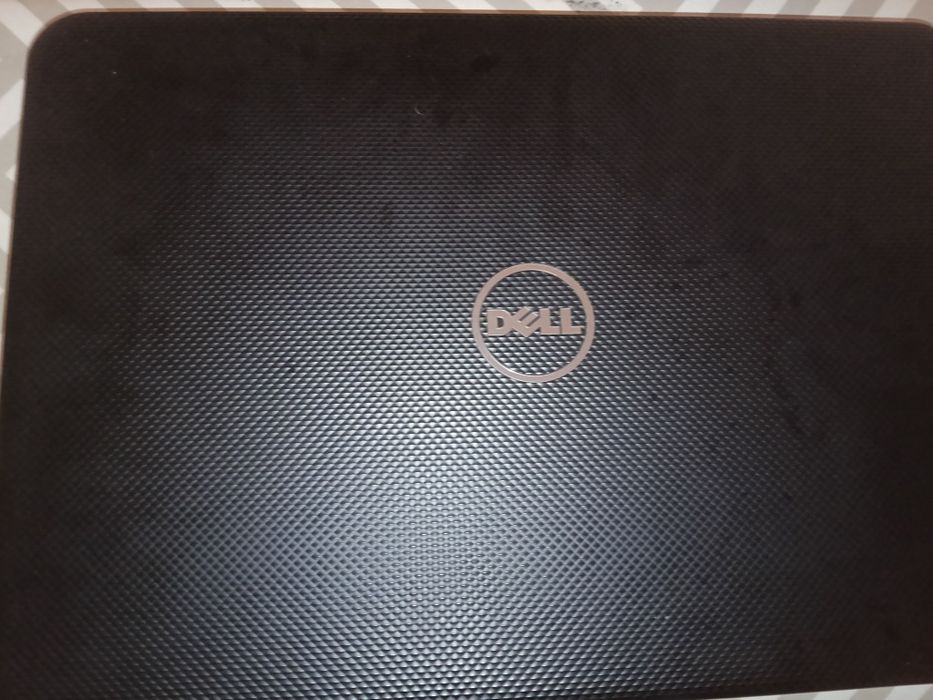 Laptop Dell Inspiron 3521