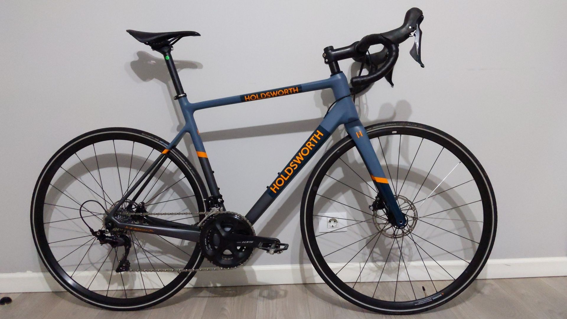 Bicicleta sosea/cursiera Holdsworth Corsa carbon